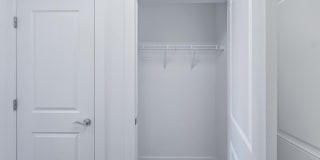 701 N HENRY Street Gallery 28
