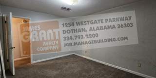 211 Plantation Road Gallery 50