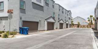 Newer townhome in the NW Gallery 34
