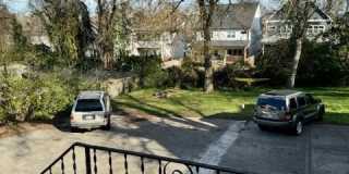 1807 Riverside Drive Gallery 11
