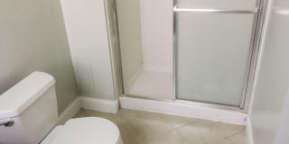 4836 N. Paulina Apt. Gallery 29