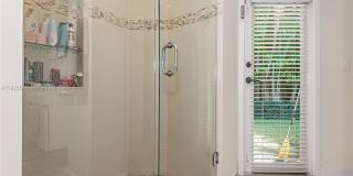 375 Harbor Ct Gallery 33