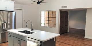 9019 East Winchcomb Drive Gallery 10