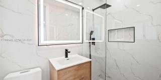 235 NE 91st St Gallery 22