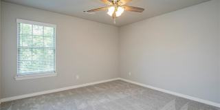 2003 Azlin Place Gallery 6