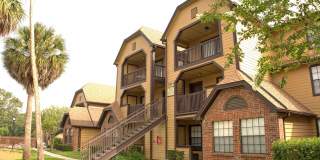1/1 3rd Floor with private balcony in gated community across from Altamonte Mall Gallery 1