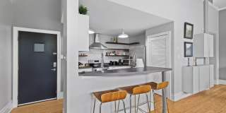 Rare Top-Floor Loft in Elizabeth with 22’ Ceilings, Gated Parking and Walkable Dining Gallery 9