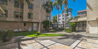 Park Glenview Apartments- Boutique Senior Living Gallery 36