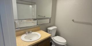 River Walk Apartments Gallery 95