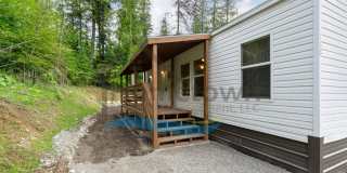 2 Bedroom 1 Bath Home with Off Street Parking Available in Sagle! Gallery 1