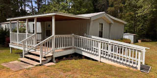 2 BED, 2 BATH MOBILE HOME LOCATED IN ASHEBORO ON SOUTH LAKE DR! Gallery 1