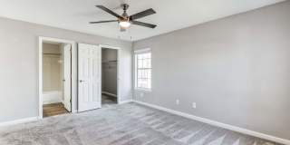 Hunters Creek Gallery 22