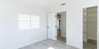 720 Chavers Street Gallery 23