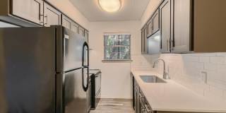 Shoal Creek North Gallery 14