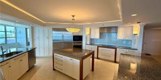 988 BLVD OF THE ARTS BOULEVARD Gallery 7