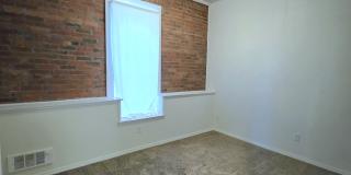 228 West Riverside Avenue Gallery 1
