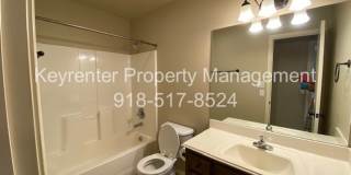 3 Bed | 2 Bath | Jenks Gallery 26