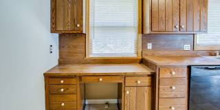 3 bedroom, 2 bath Ranch -AVAILABLE AUGUST Gallery 19