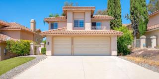 Murrieta - 2-story 5 bed / 2.5 bath Home with A/C, Garage, Laundry + More! Gallery 1