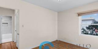 5425 Adams Avenue Gallery 22