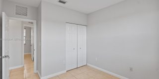 1655 NE 33rd Rd Gallery 22