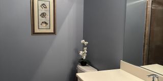 27 Grant Street Gallery 15