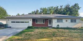 4 bed 1.5 Bath Heights Home Gallery 20