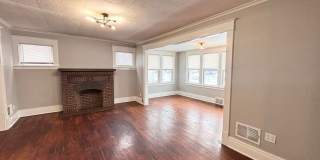 70 Houston Gallery 1