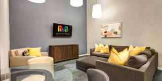 Metro on Granby Apartments Gallery 20