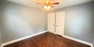 3 Bedroom Home With A  Basement And Large Back Yard Gallery 7