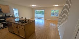 Luxury Gated Community Beautiful 3-Bedroom 2.5 Bath Gallery 7