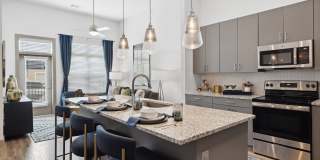 Hudson Oaks - Active Senior Living 62+ Community Gallery 5