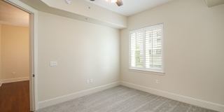 Piedmont Row Condo! Gallery 8