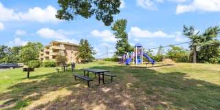 7155 DONNELL Place Gallery 14