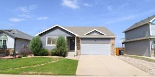 4-Bedroom, 3-Bathroom Home in Windsor Gallery 1