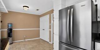 Charming 2BR Townhome in Beaumont Gallery 6