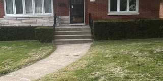 5-BED 2-BATH SINGLE FAMILY HOME IN HAMMOND, INDIANA | VOUCHER FRIENDLY Gallery 1