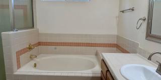 4 Bed, 2.5 Bath Home with 3-Car Garage in Clovis Unified School District Gallery 34