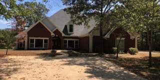 101 Edgewater Cove Gallery 1