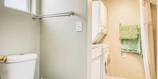 1701 ELM Street Gallery 82