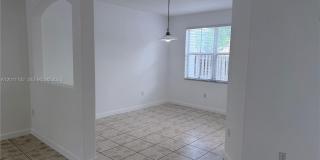 8720 NW 111th Ct Gallery 5
