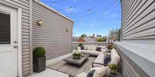 Philly Magazine-Featured Luxury 3 Bed Condo with Huge Roof Deck & Skyline Views Gallery 44
