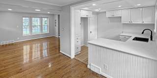 3746 Brewster Street Gallery 1