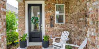 381 PIONEER VILLAGE Drive Gallery 5