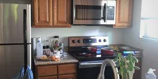 11744 SW Boones Bend Drive ~ Beautiful Loaded Townhome Gallery 5