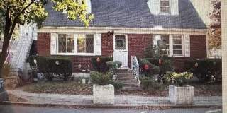 62 ash Street Gallery 1