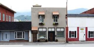 114 n 3rd Avenue Gallery 1