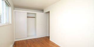 Angeline Gallery 40