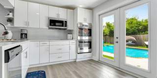 2809 NW 7th Avenue, Wilton Manors, FL 33311 - 2426 Gallery 3