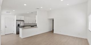 6825 N 81st Lane Gallery 9